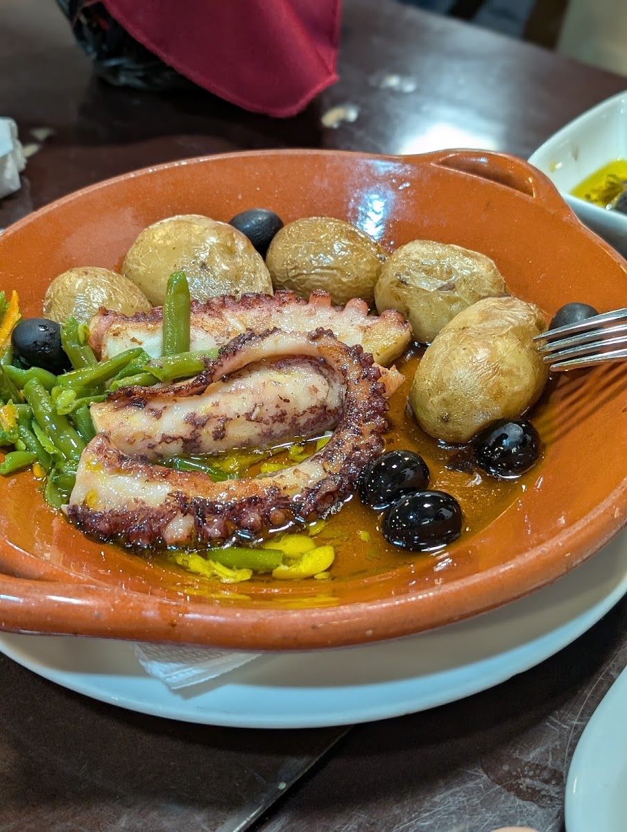 Chamiço.. Restaurante..marisqueria...snack-3