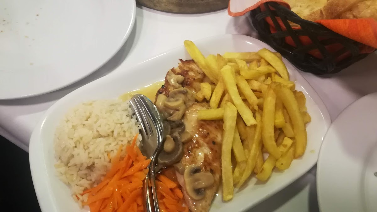 Chamiço.. Restaurante..marisqueria...snack-7